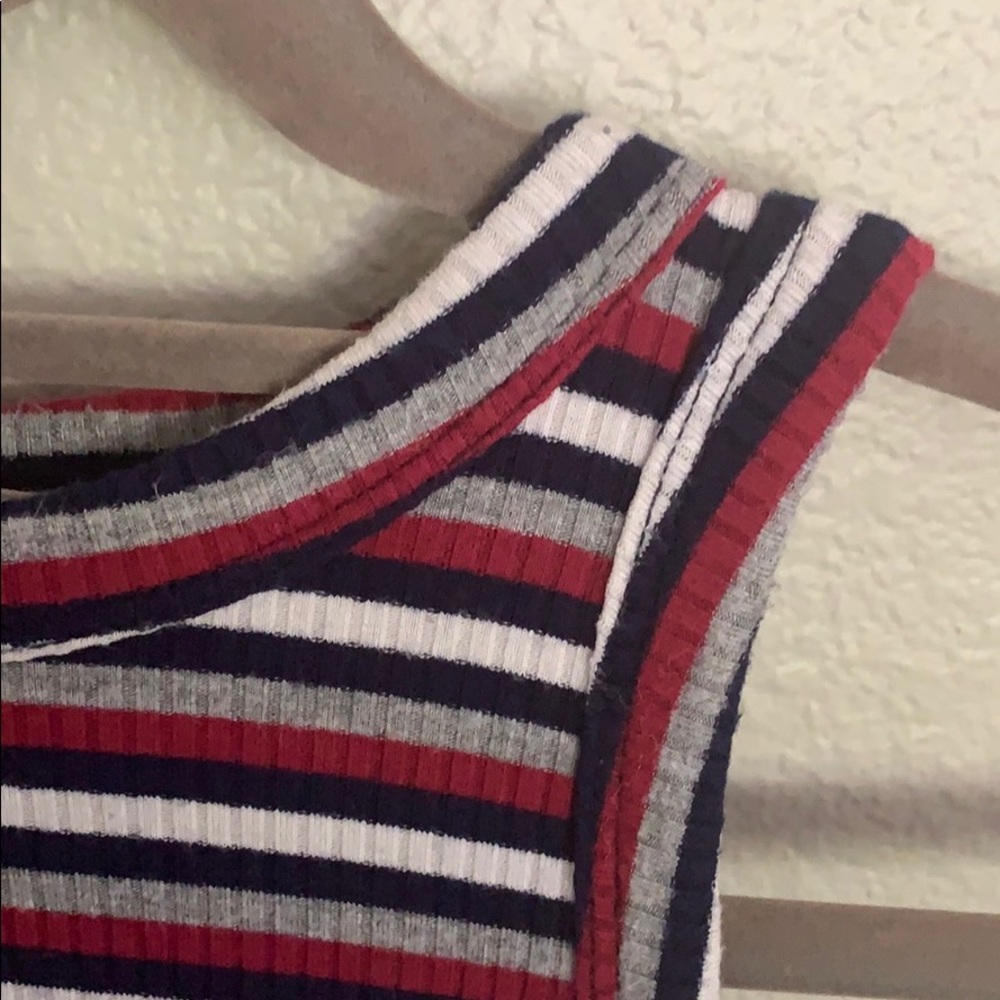 Ribbed Racerback Tank Top - Picture 3 of 6